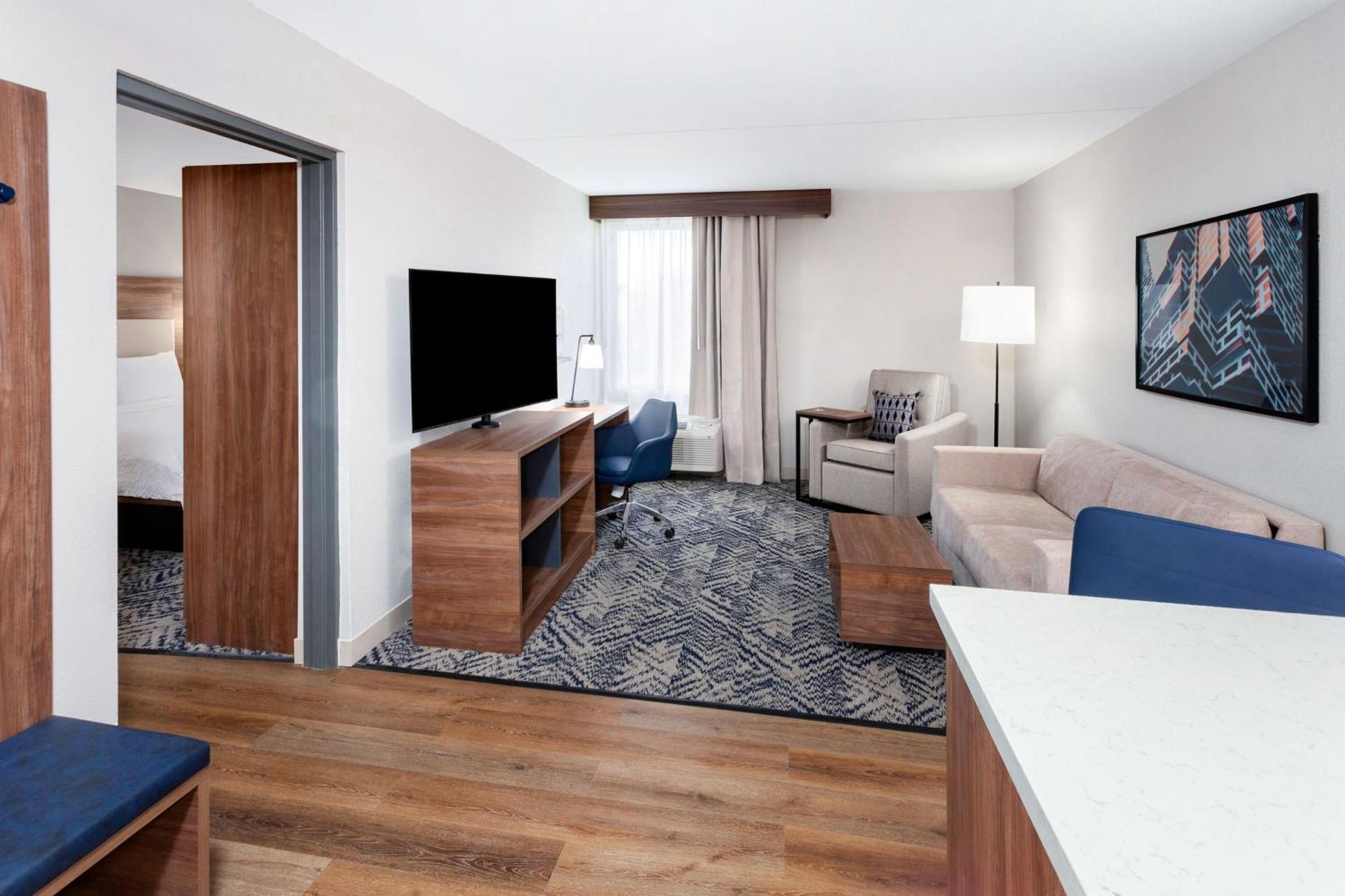 Candlewood Suites Columbus North, An Ihg Hotel Extérieur photo