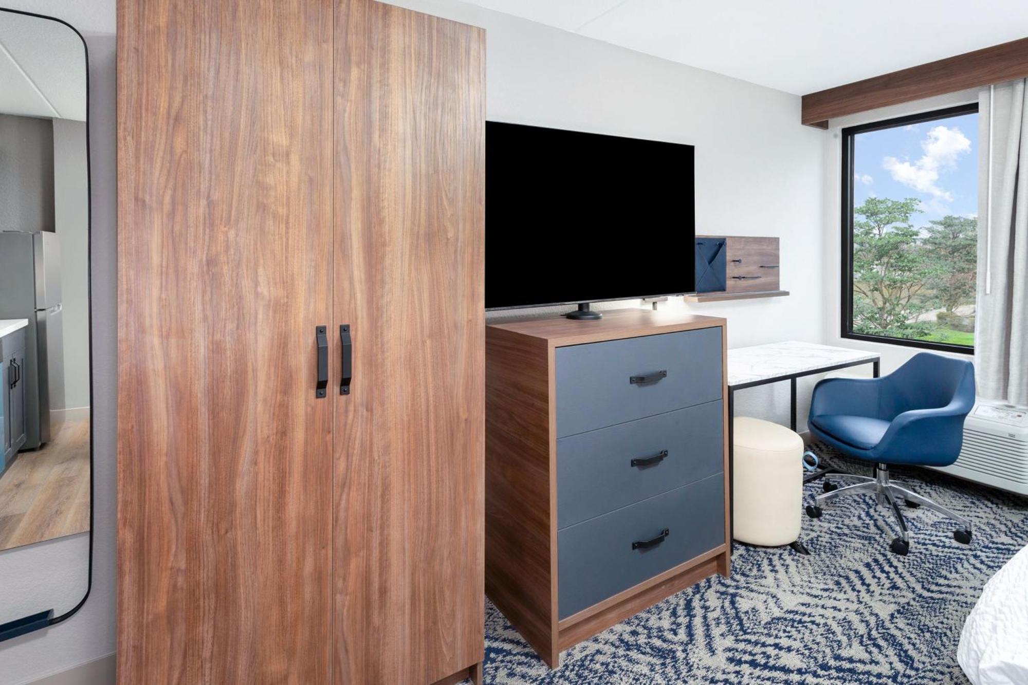 Candlewood Suites Columbus North, An Ihg Hotel Extérieur photo